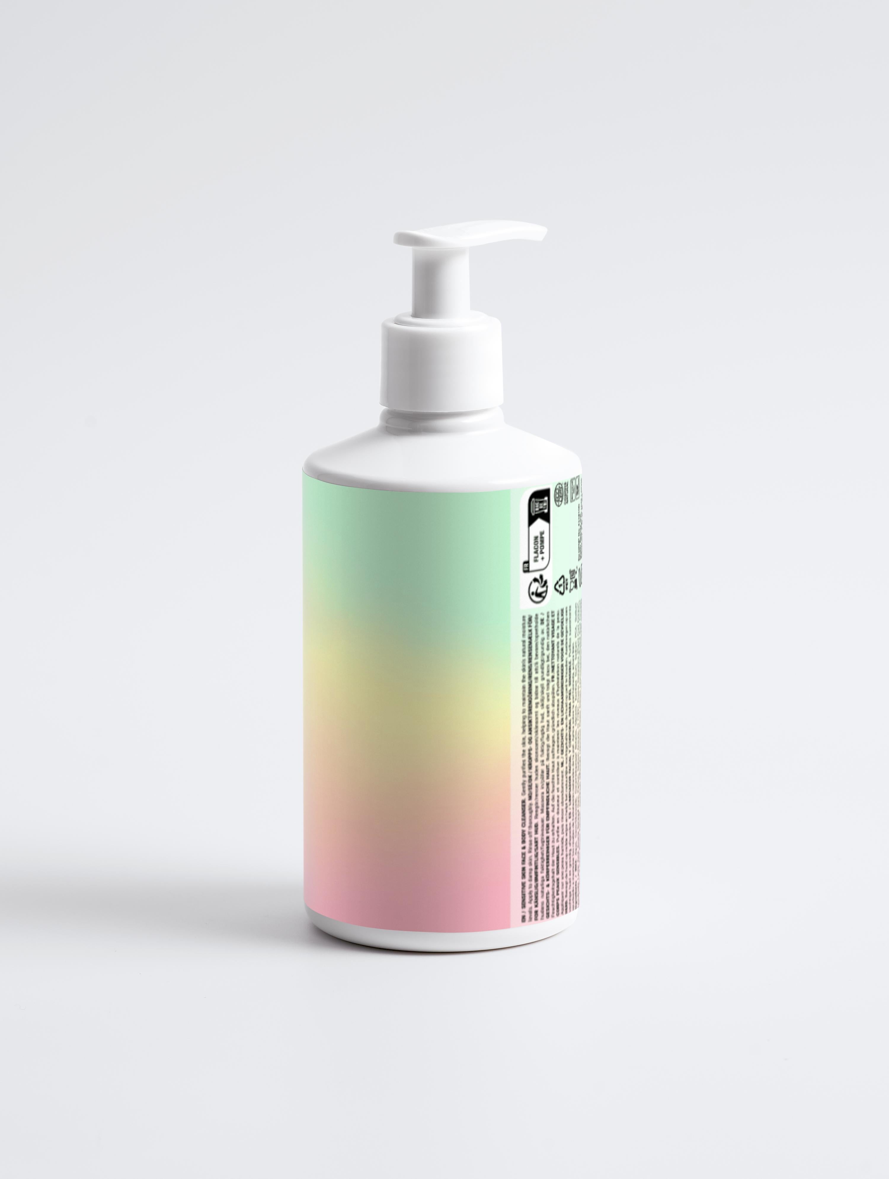 Sensitive Skin Face &amp; Body Cleanser Star Bloom Young, 290 ml / 9.81 fl oz